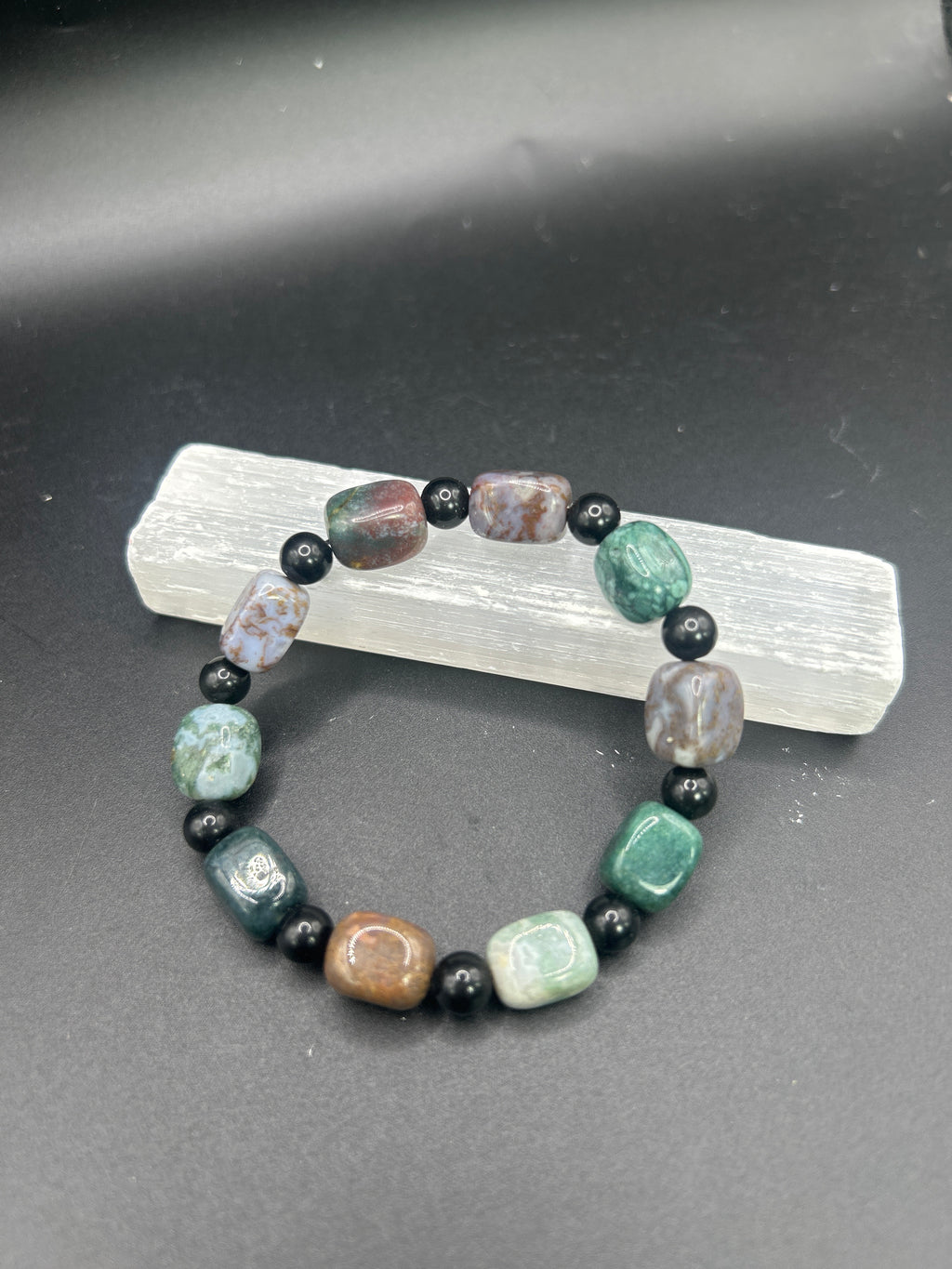 Jasper with black onyx