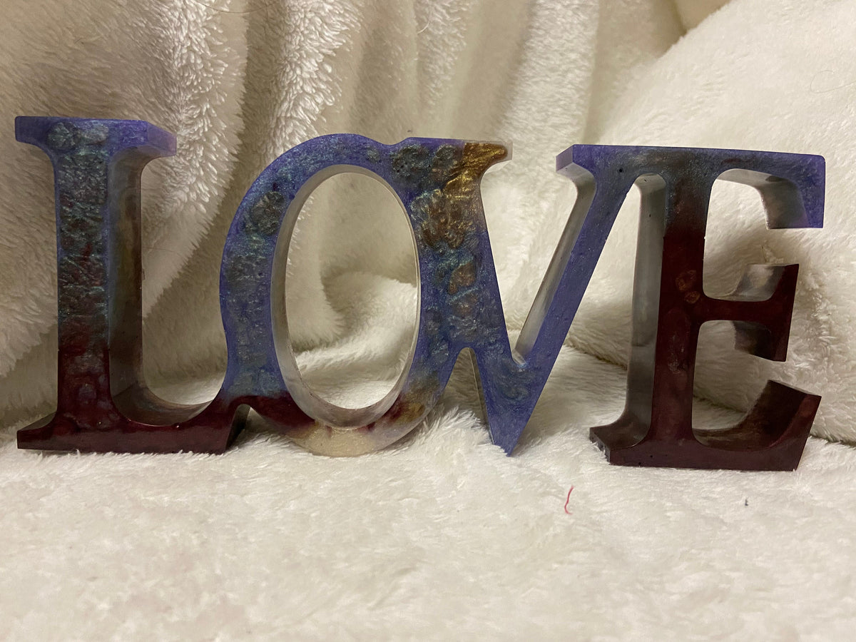 Marbled Love Sign